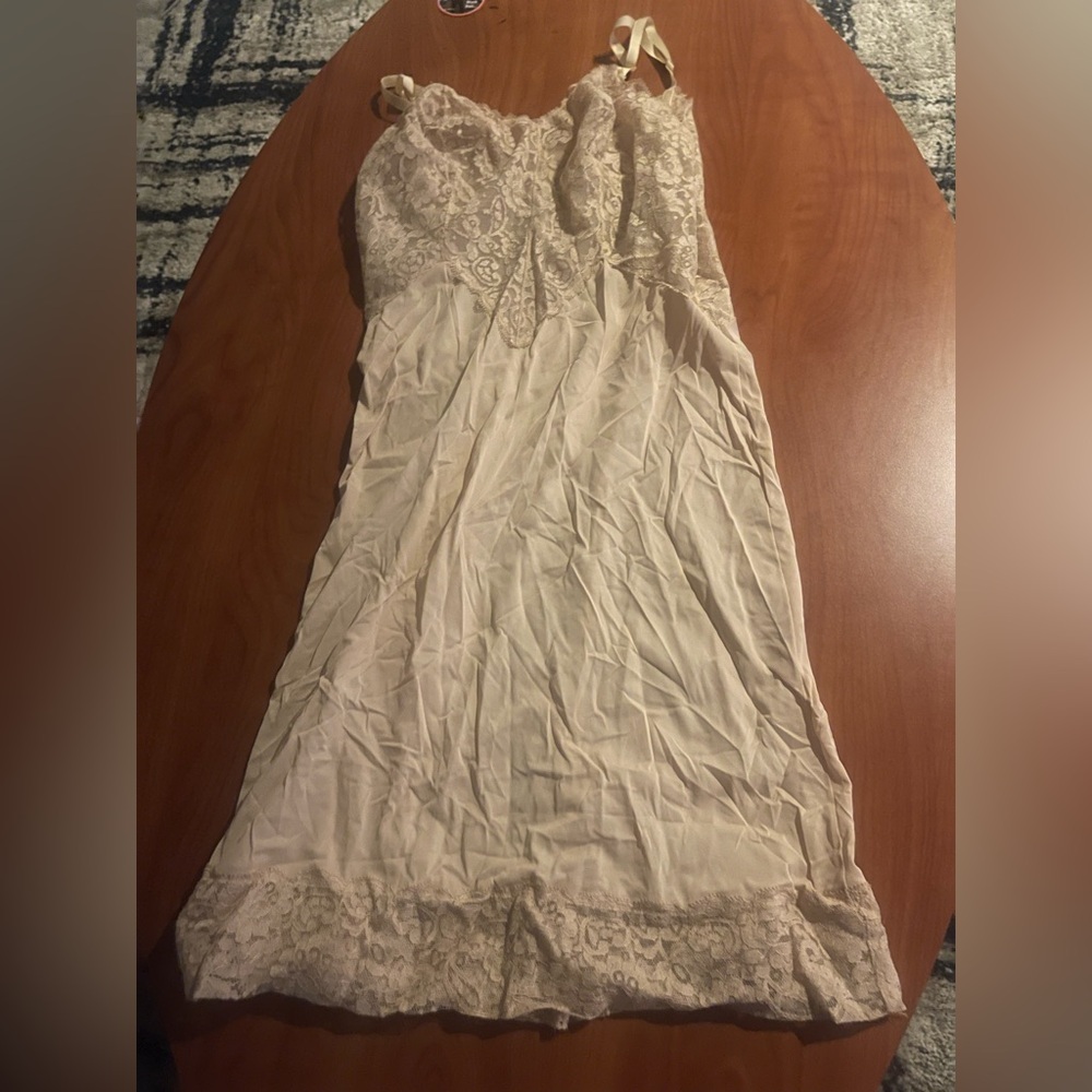 Lace-Trim Slip Dress in Ivory